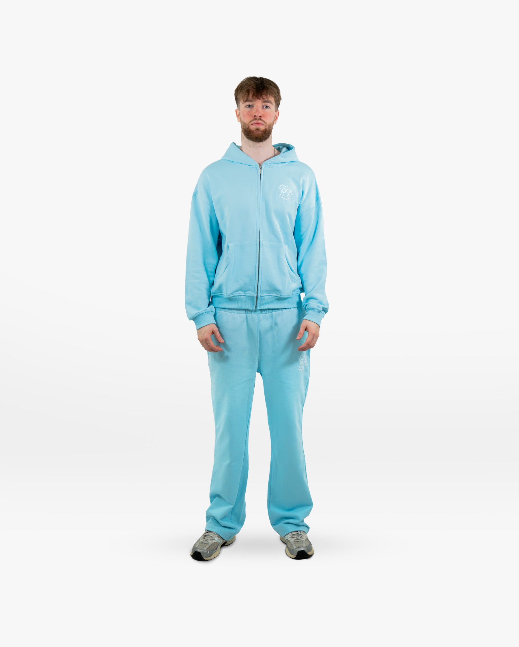 Wave Esports pastel blue straight-leg sweatpants, TanteChanti full body